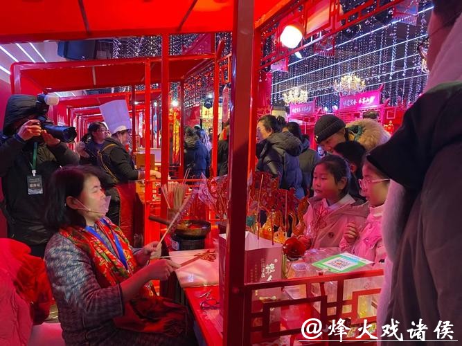 山东非遗国潮贺腊八 解锁年味体验新场景