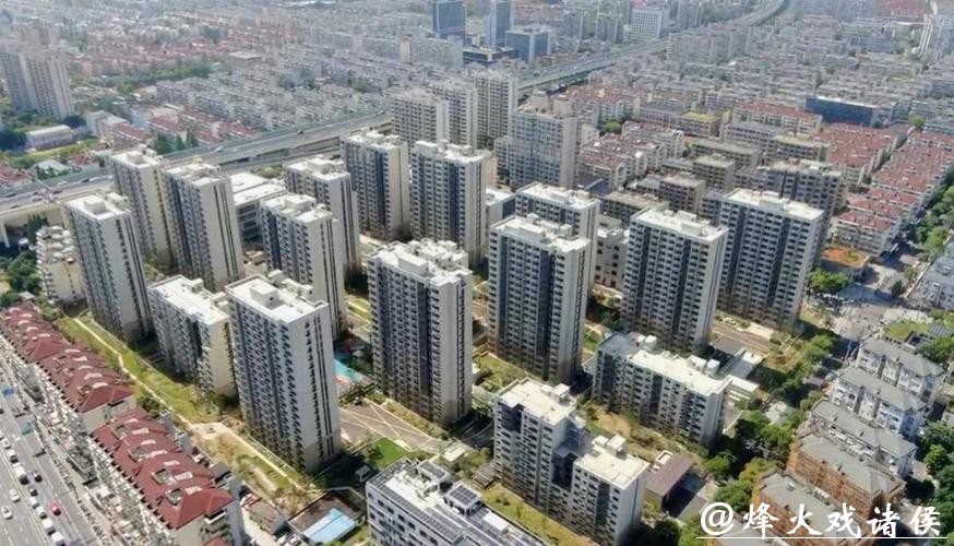 上海中心城区最大拆落地小区迎来回搬后首个新春,街道居委又向居民“送大礼” 上海中心城区最大拆落地小区迎来回搬后首个新春,街道居委又向居民“送大礼”